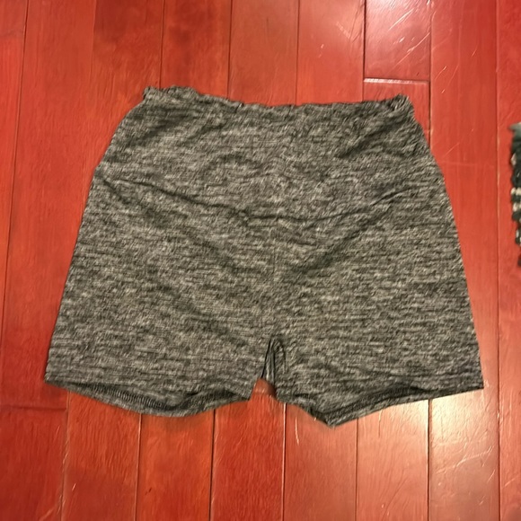 SHEIN biker shorts - Picture 1 of 4